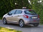 Peugeot 208 Fahrschule 5-Door 2012 года